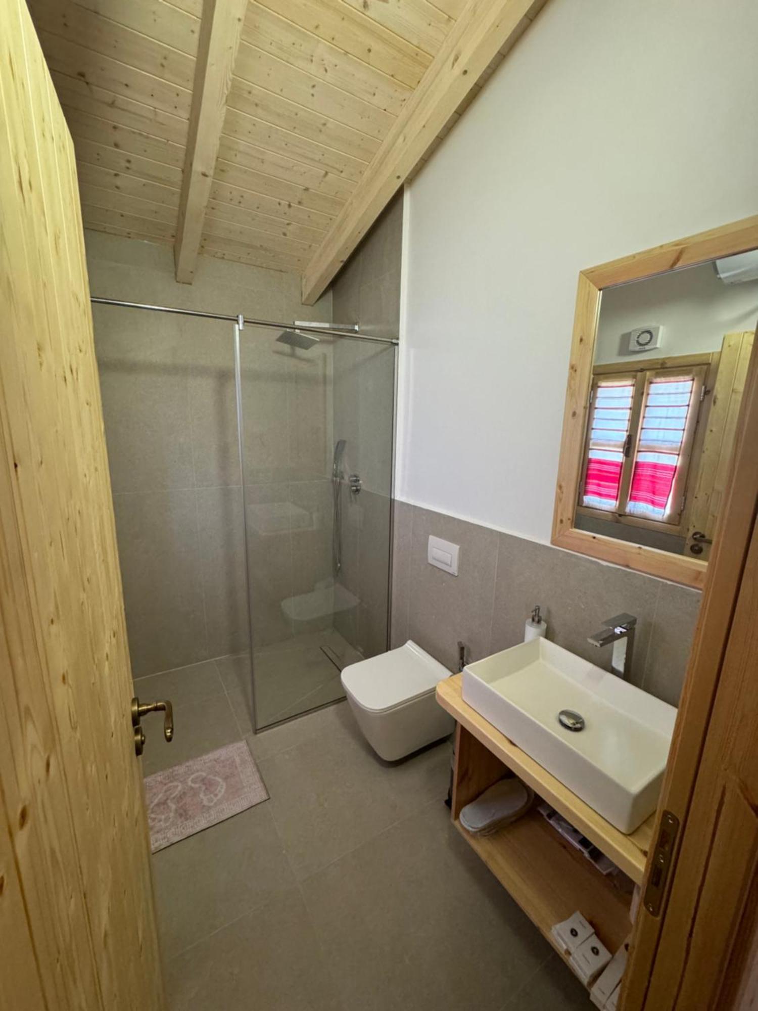 Fishta Guesthouse - Mrizi I Zanave Fishte 外观 照片